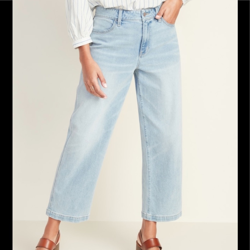 High waisted wide leg ankle jeans